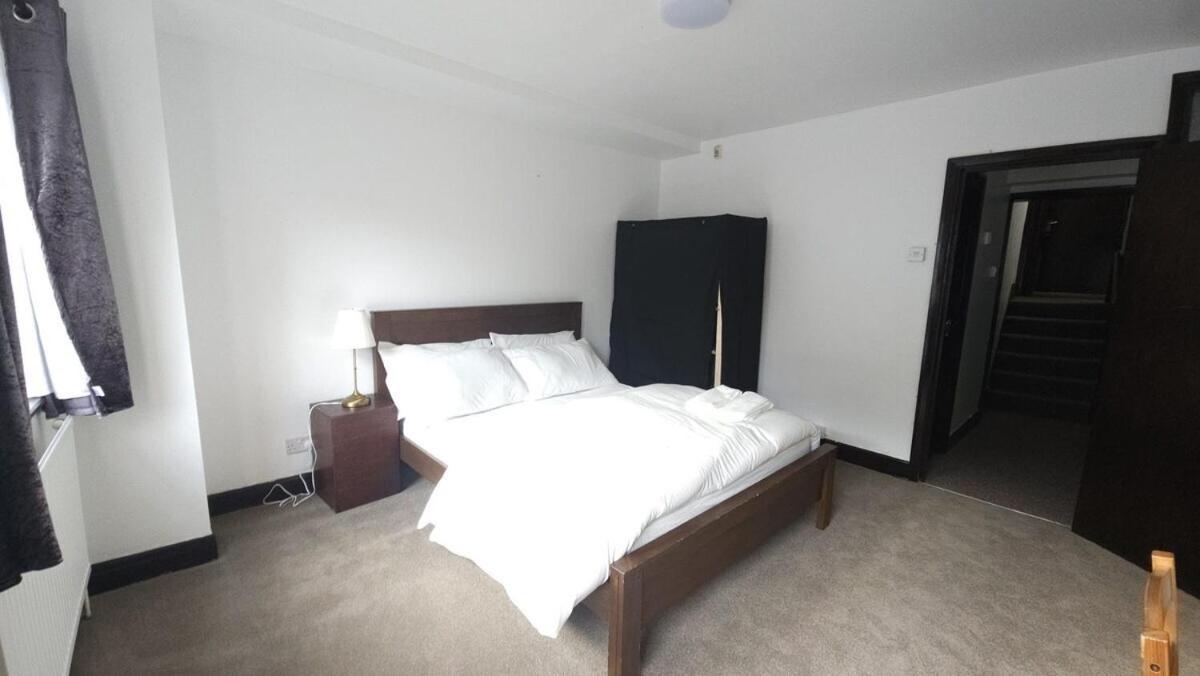 London Stockwell Station Apartment Szoba fotó