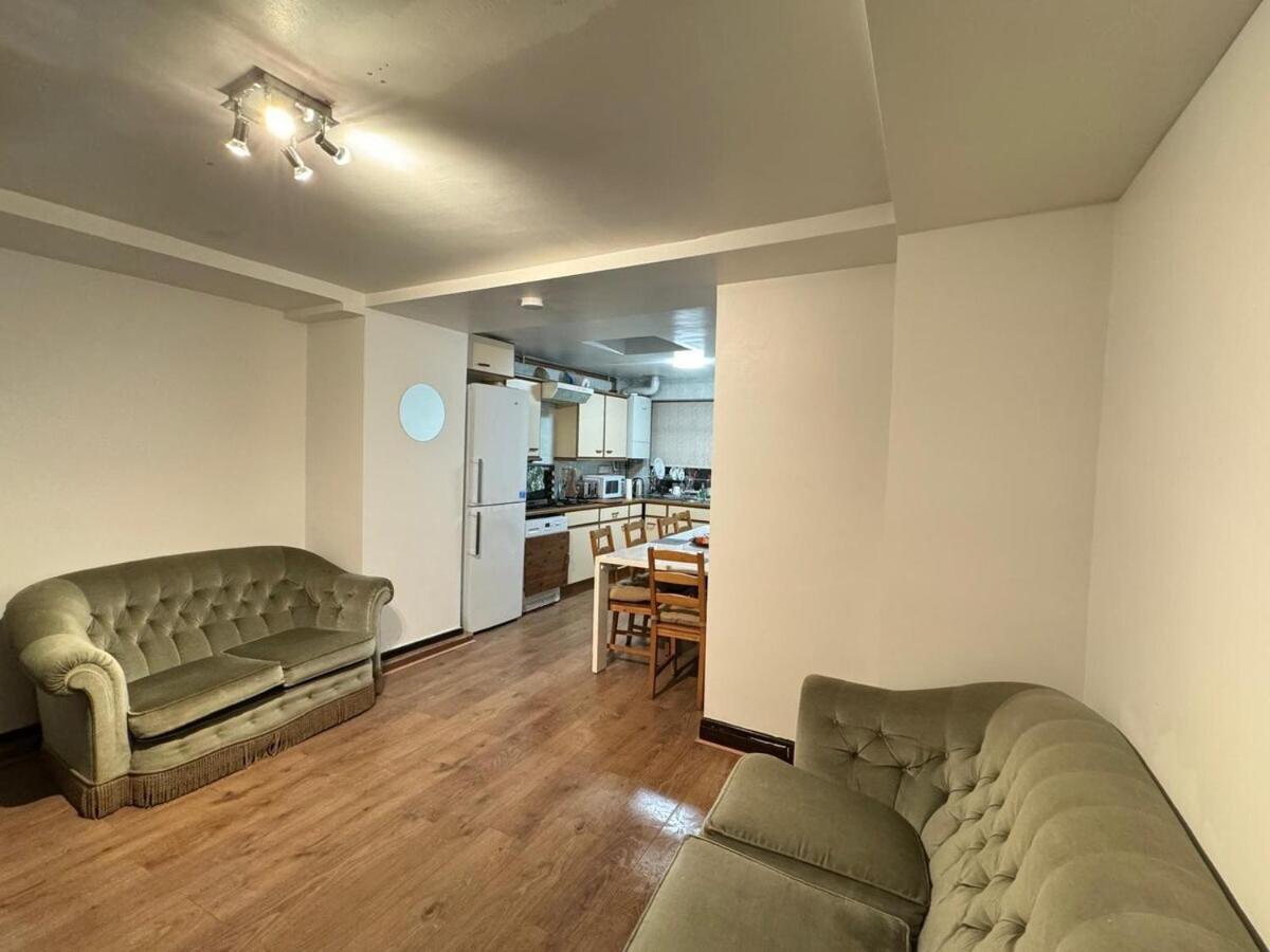 London Stockwell Station Apartment Szoba fotó