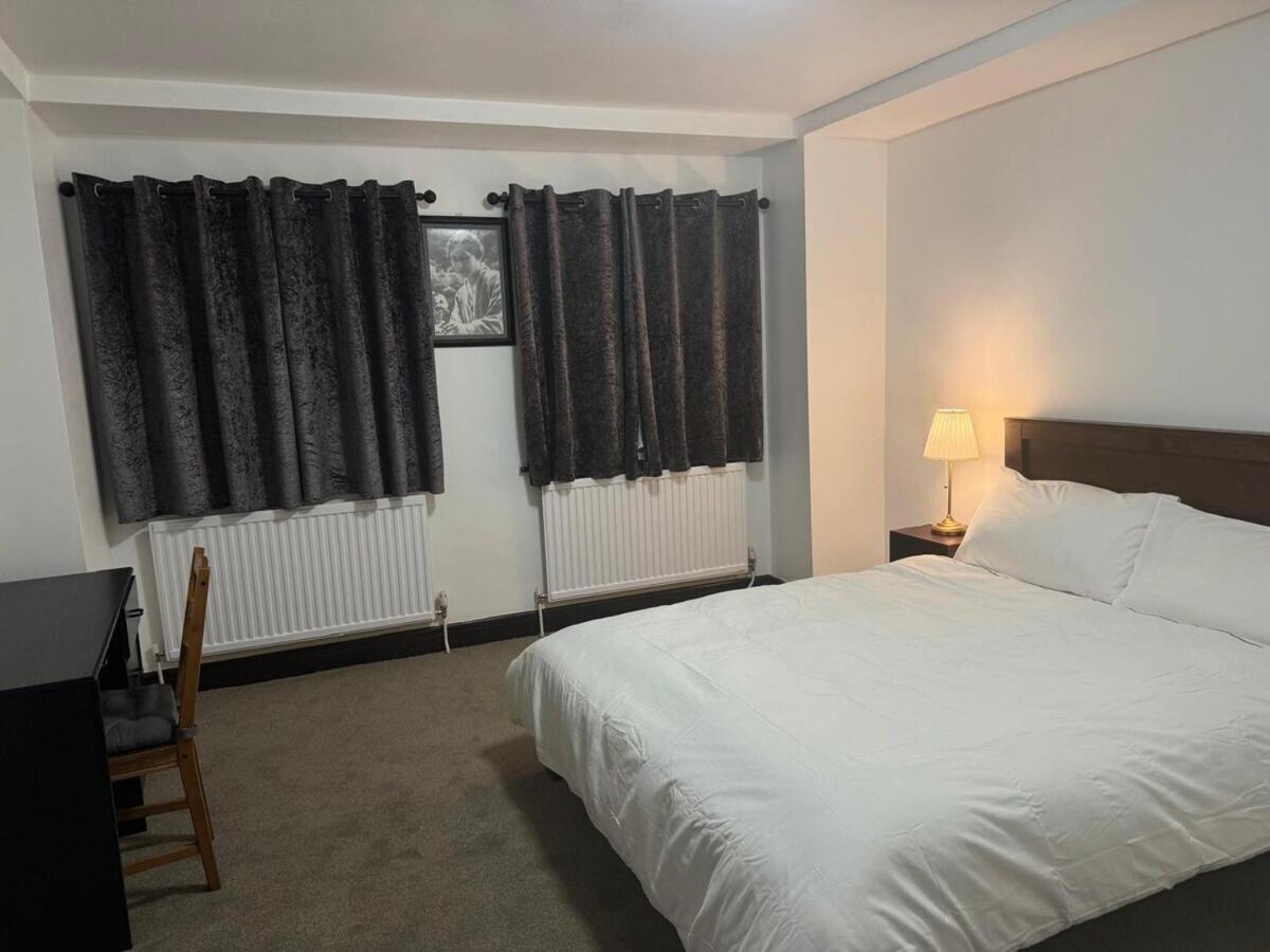 London Stockwell Station Apartment Szoba fotó
